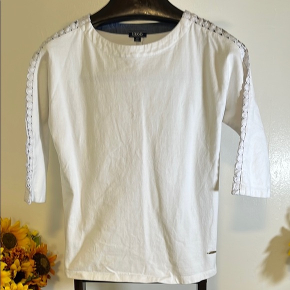 Izod White Boxy 3/4 Sleeve Blouse - Picture 1 of 4